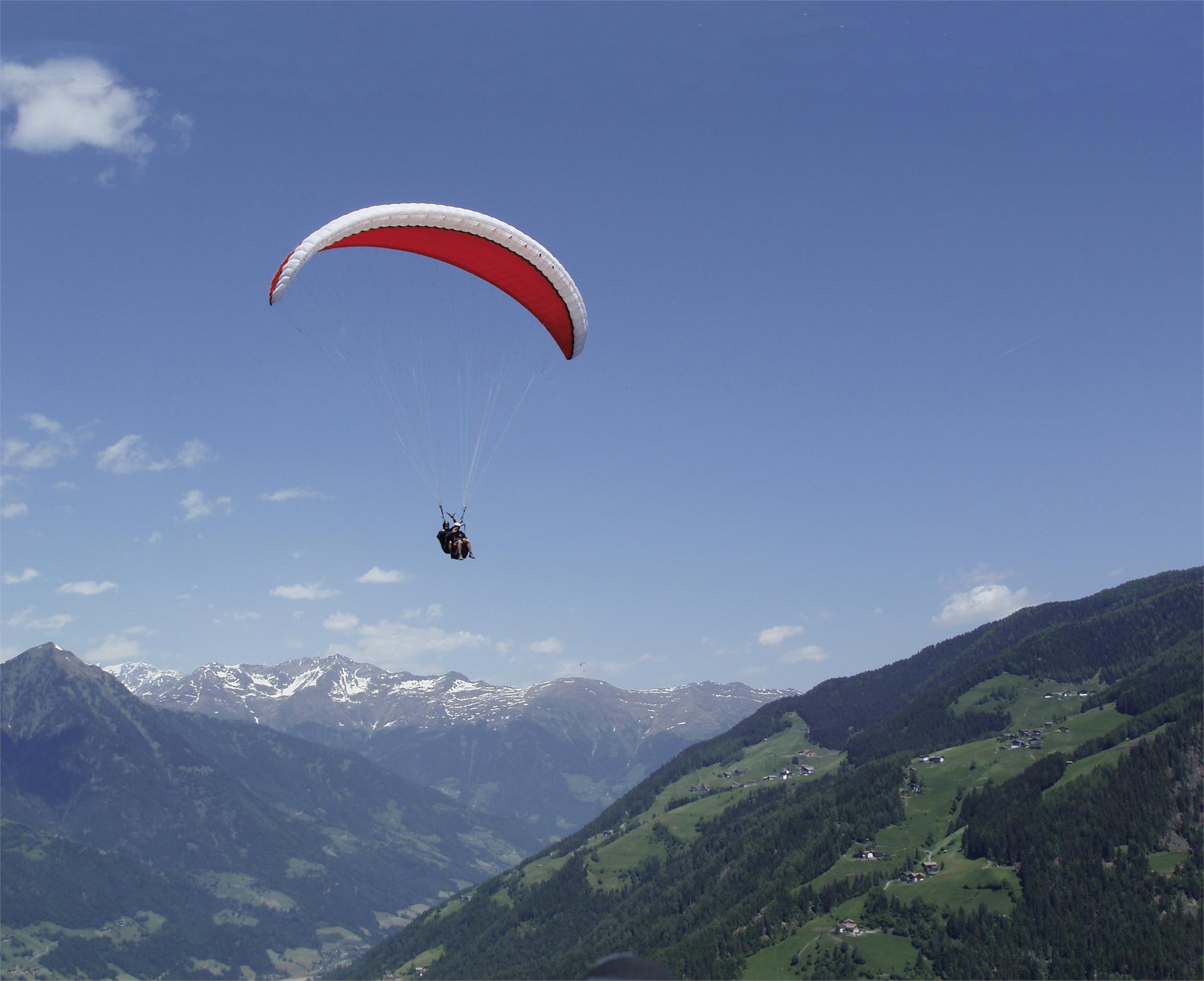 FlyHirzer Scena 1 suedtirol.info