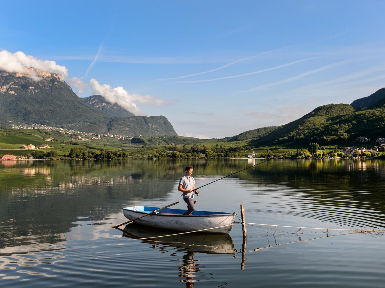 Fischen am Kalterer See Kaltern an der Weinstraße 1 suedtirol.info