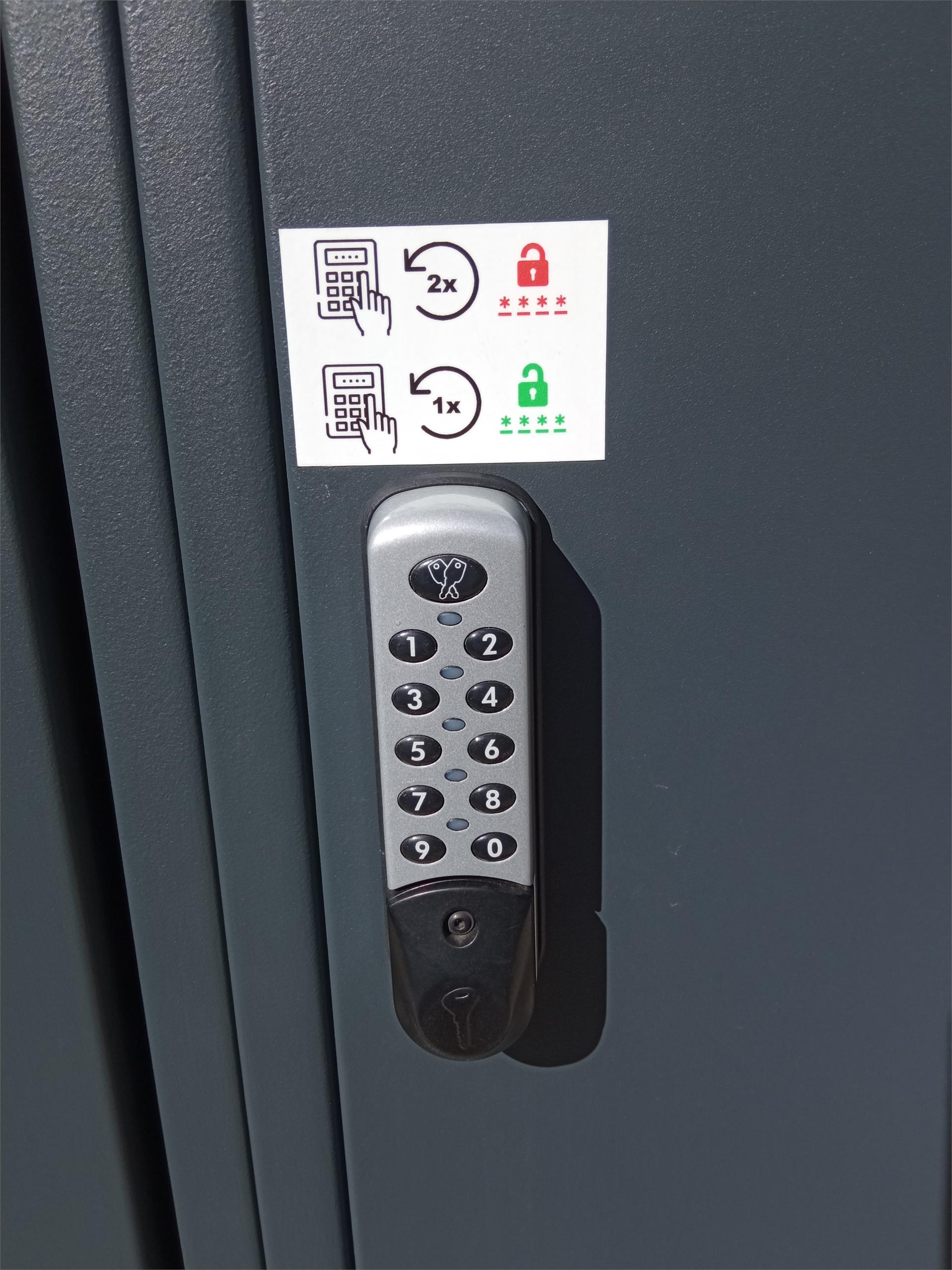 Box per bici con stazione di ricarica per e-bike presso stazione Terlano Terlano 3 suedtirol.info