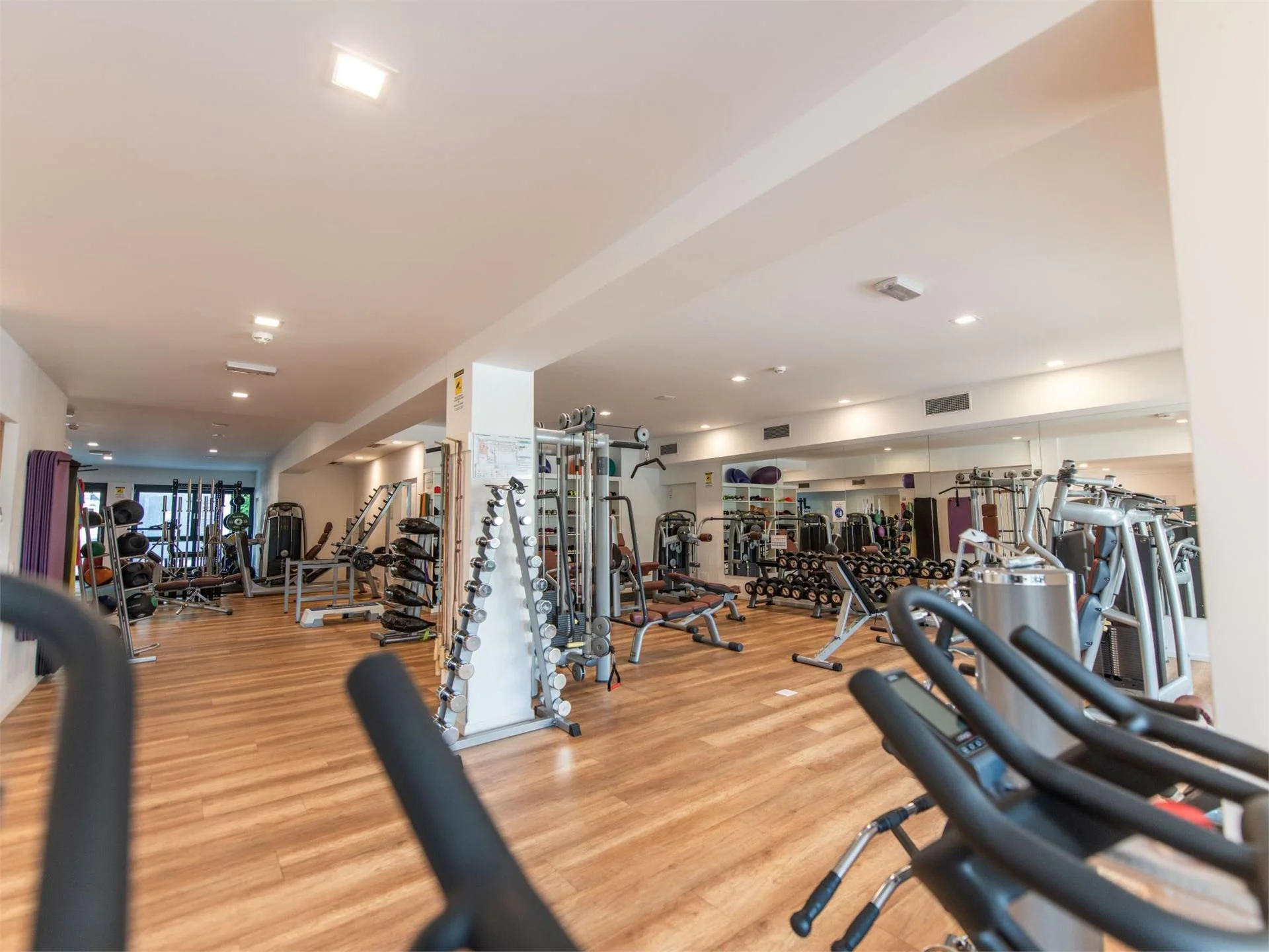 Fitness gym in the sport and health centre Sportwell Mals/Malles 4 suedtirol.info