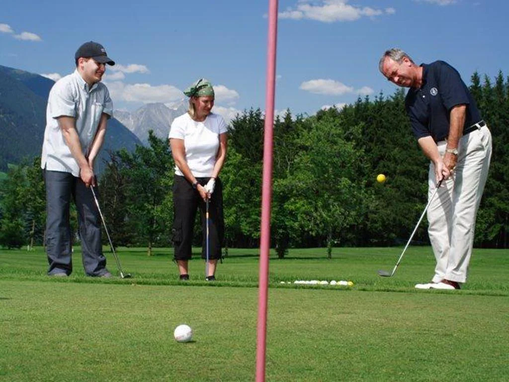 Golf Club Mirabell Olang/Valdaora 1 suedtirol.info