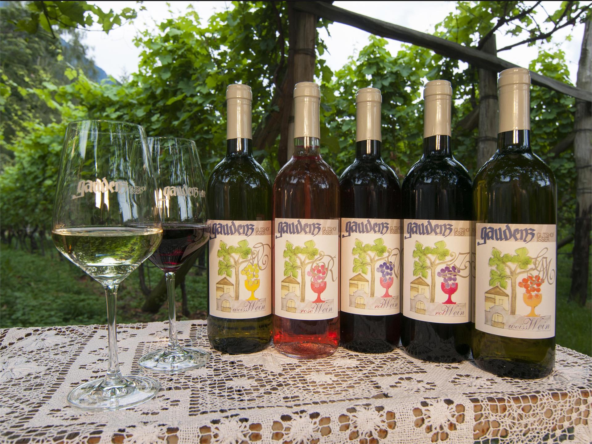 Gaudenz Hofbrennerei & Weingut Partschins 11 suedtirol.info