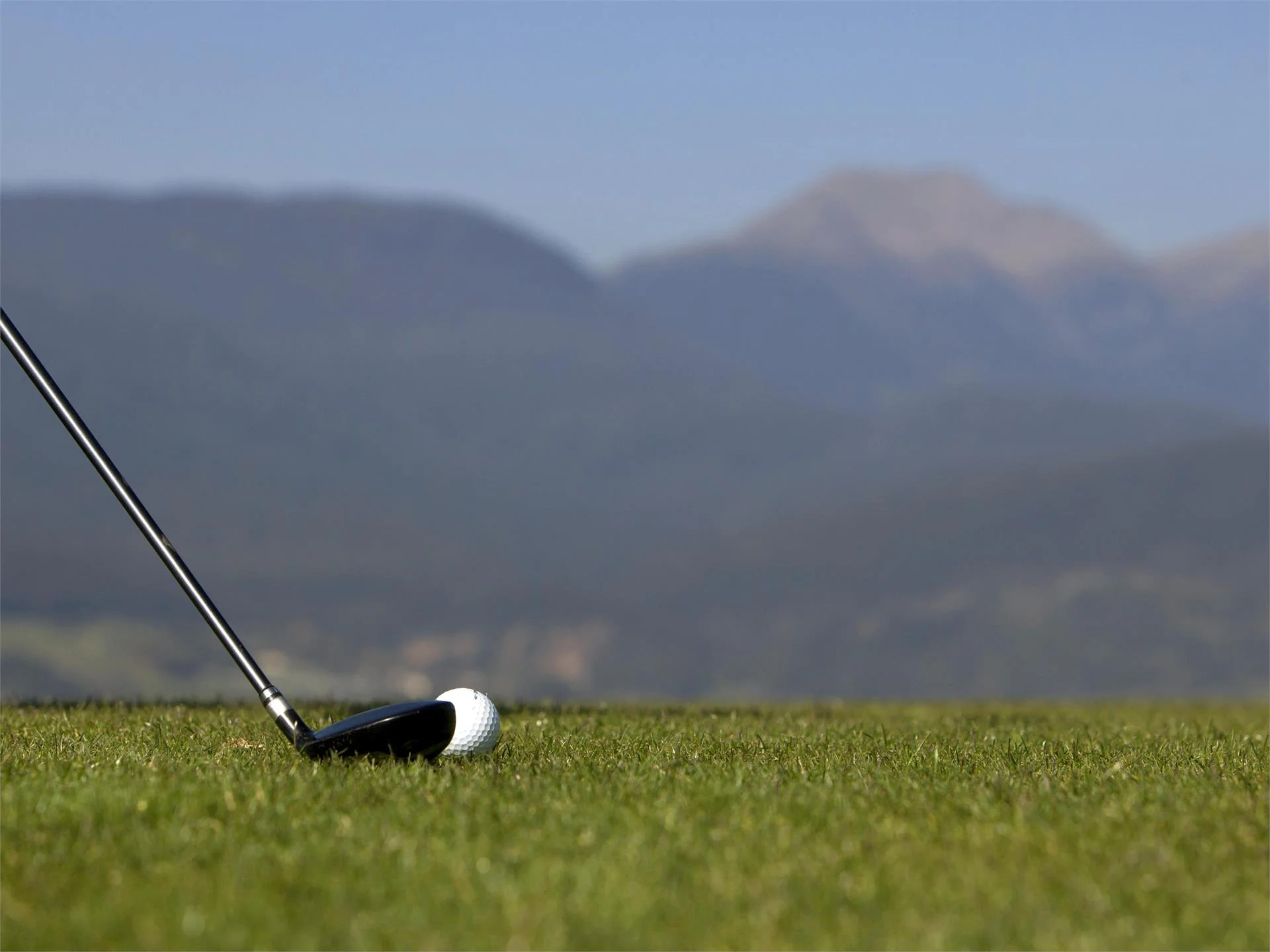 Golf course Dolomiti in Sarnonico Kaltern an der Weinstraße/Caldaro sulla Strada del Vino 2 suedtirol.info