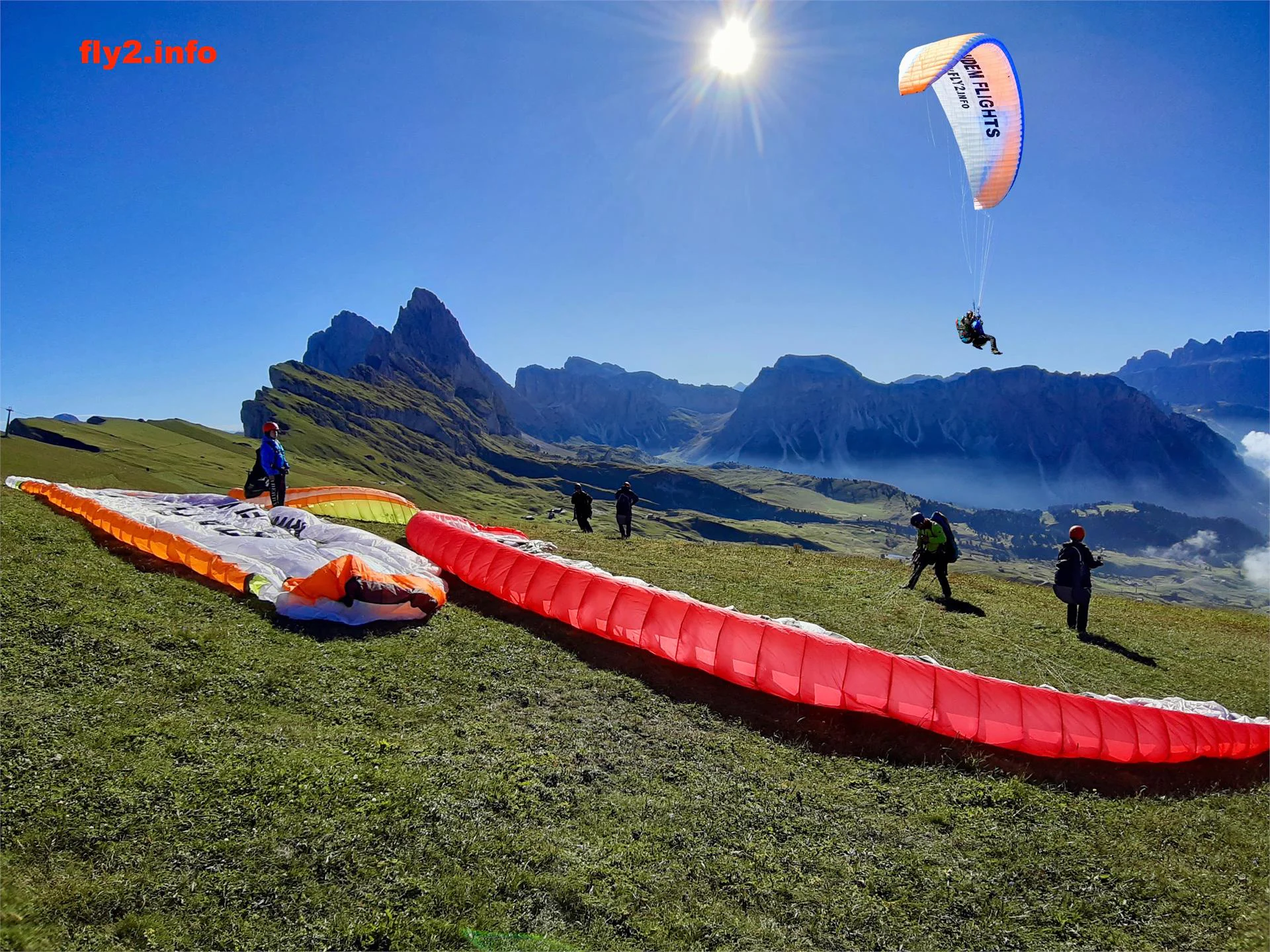 Parapendio Fly2 Dolomiti S.r.l Selva 36 suedtirol.info