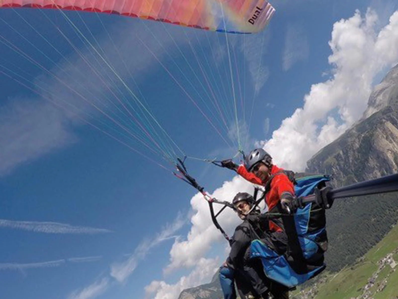Parapendio Fly2 Dolomiti S.r.l Selva 4 suedtirol.info