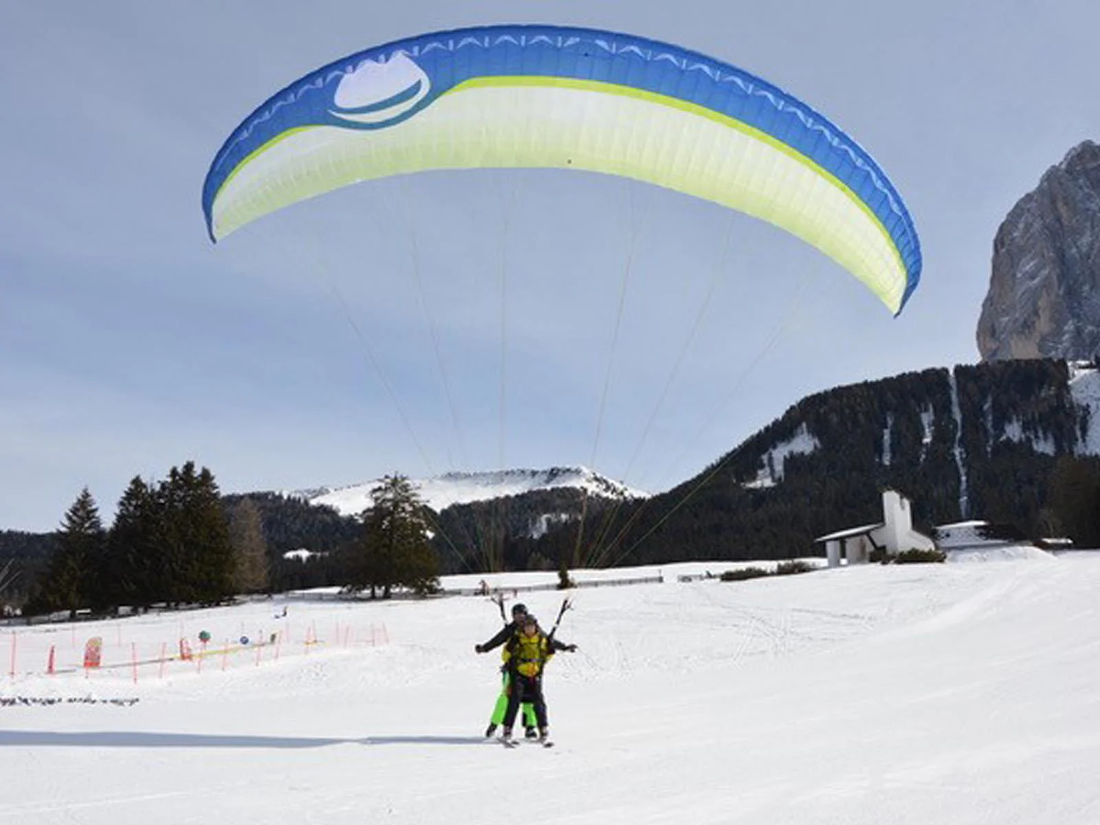 Parapendio Fly2 Dolomiti S.r.l Selva 3 suedtirol.info