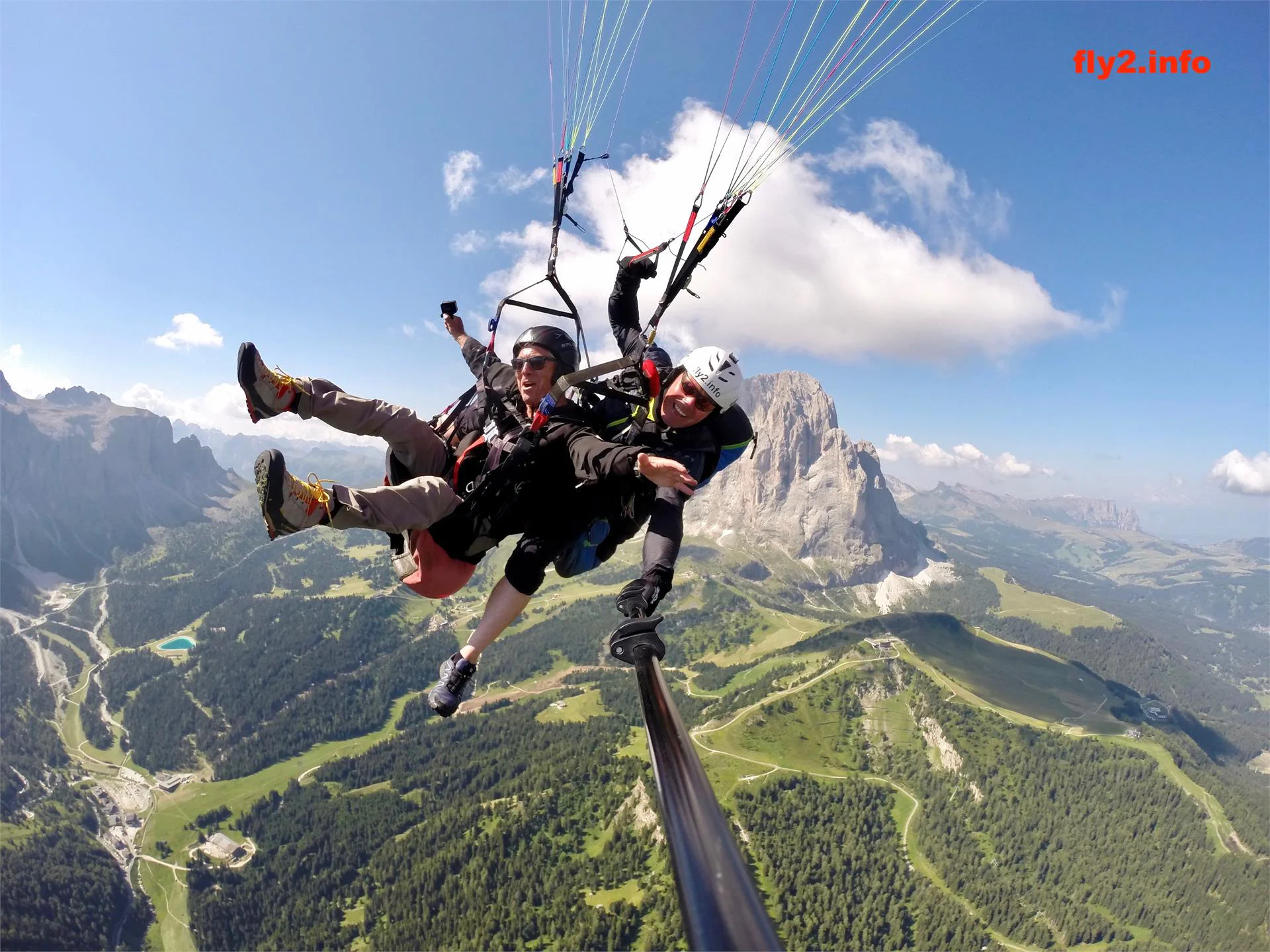 Parapendio Fly2 Dolomiti S.r.l Selva 19 suedtirol.info