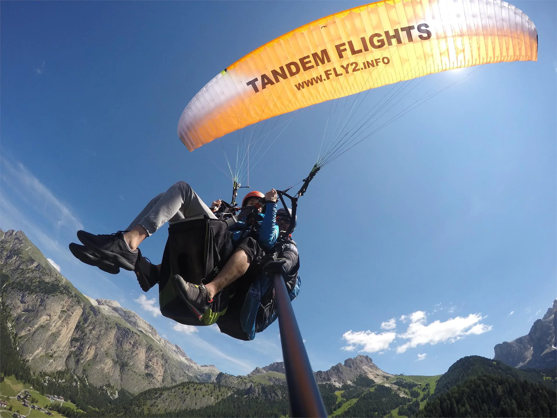 Parapendio Fly2 Dolomiti S.r.l Selva 8 suedtirol.info