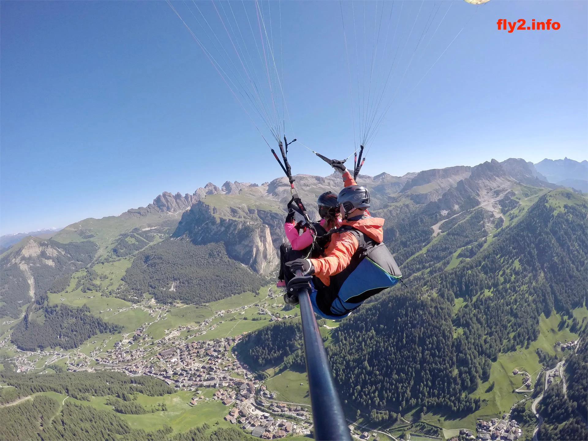 Parapendio Fly2 Dolomiti S.r.l Selva 24 suedtirol.info