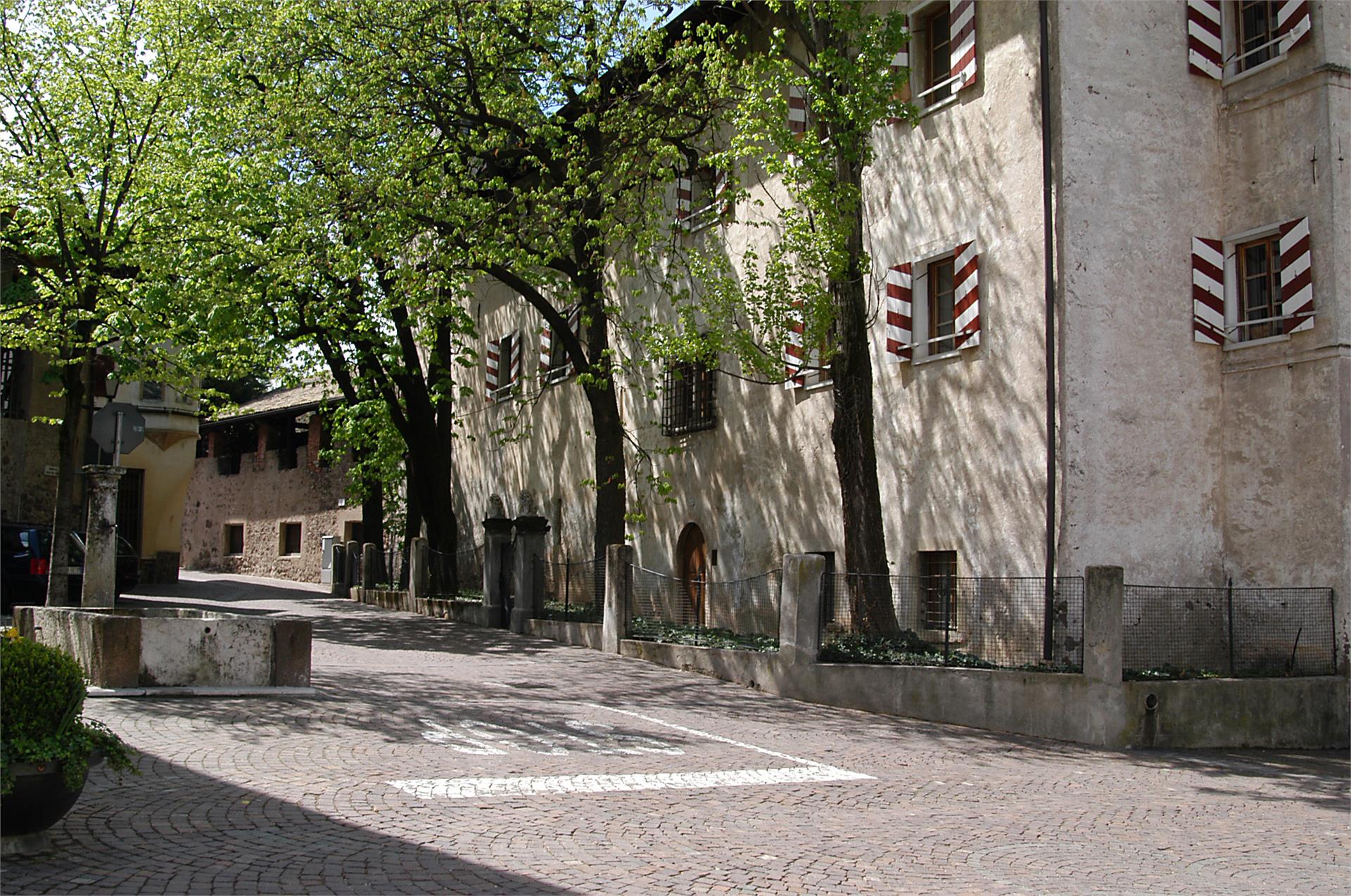 Labirinto dei vicoli di Ora Ora 1 suedtirol.info