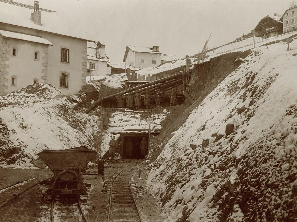 Val Gardena Railway Tunnel