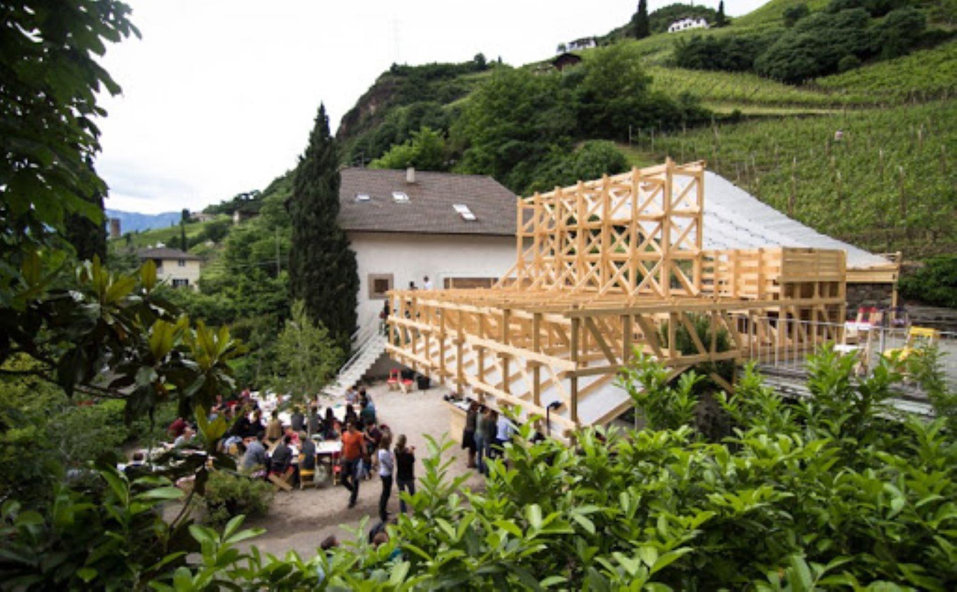 Galerie Lungomare Bozen 1 suedtirol.info