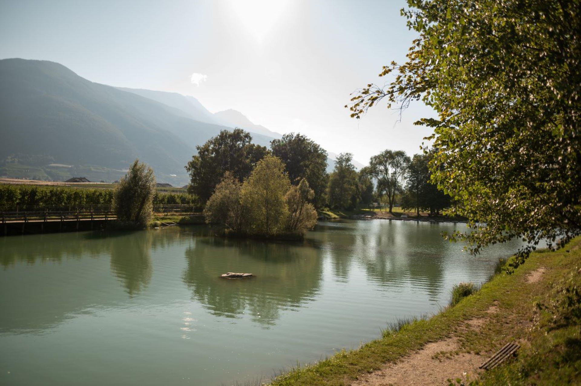 Lago di Coldrano Laces 3 suedtirol.info