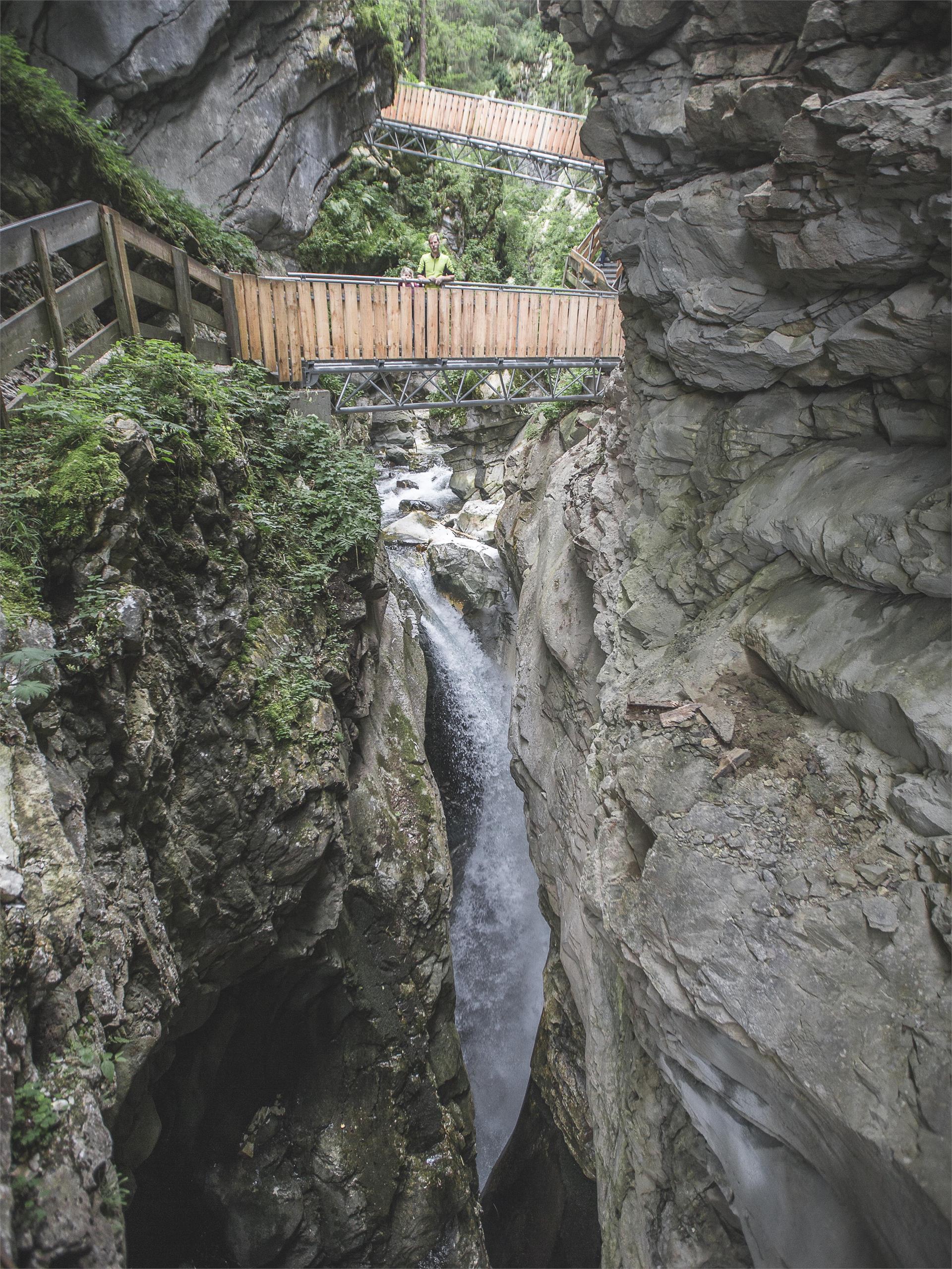 Cascate di Stanghe Racines 3 suedtirol.info