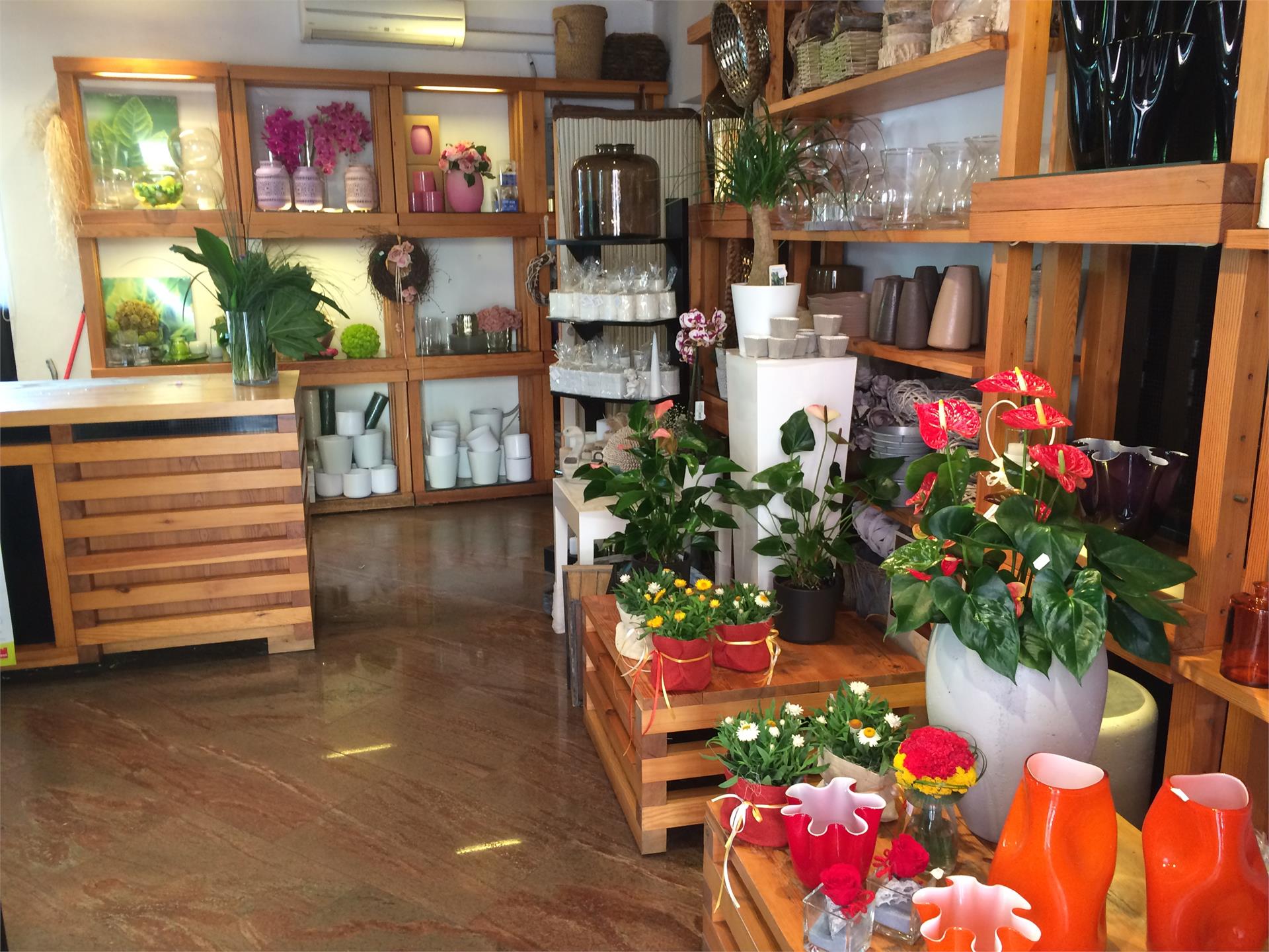 Gamberoni's Blumenecke Eppan an der Weinstaße/Appiano sulla Strada del Vino 1 suedtirol.info