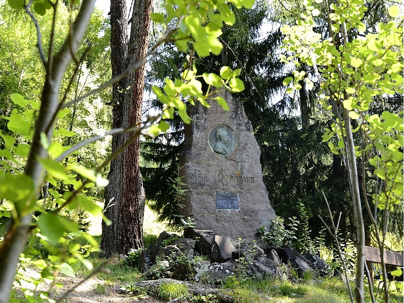 Grohmann Monument
