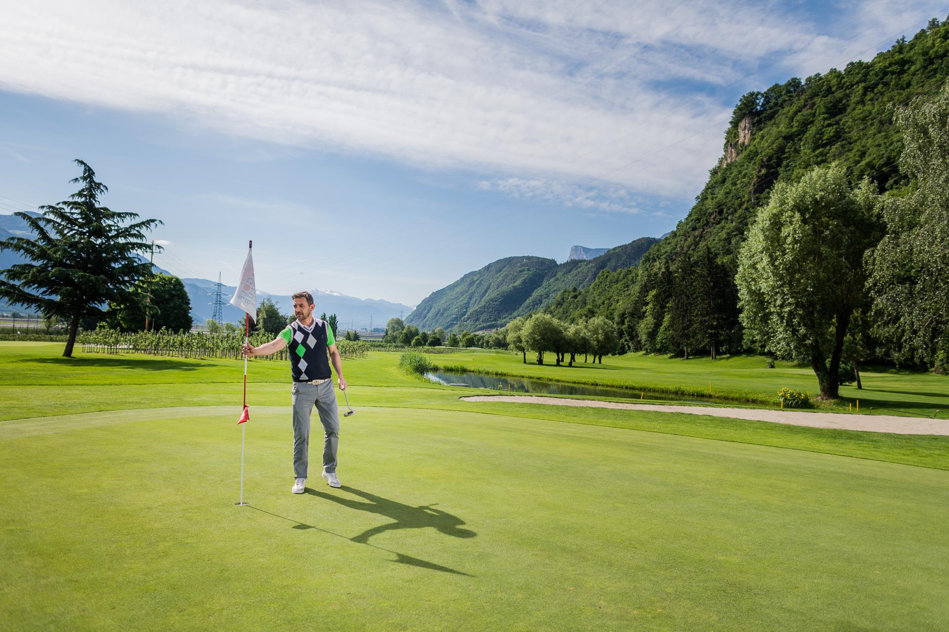 Golf Club Lana "Gutshof Brandis" Lana 2 suedtirol.info