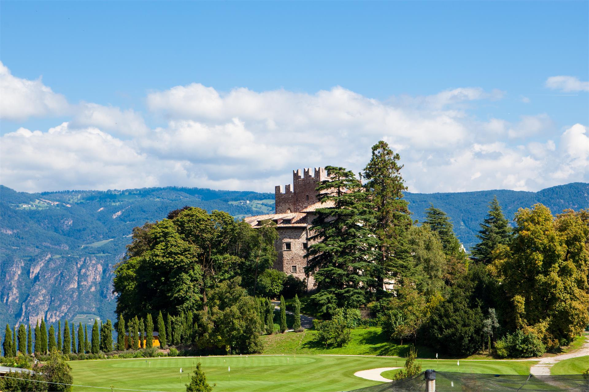 Golf Club Castle Freudenstein Eppan an der Weinstaße/Appiano sulla Strada del Vino 1 suedtirol.info