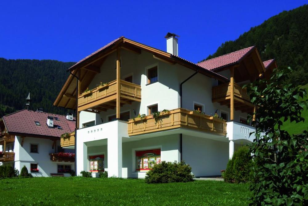 Großgasteiger Market grocery Ahrntal/Valle Aurina 1 suedtirol.info