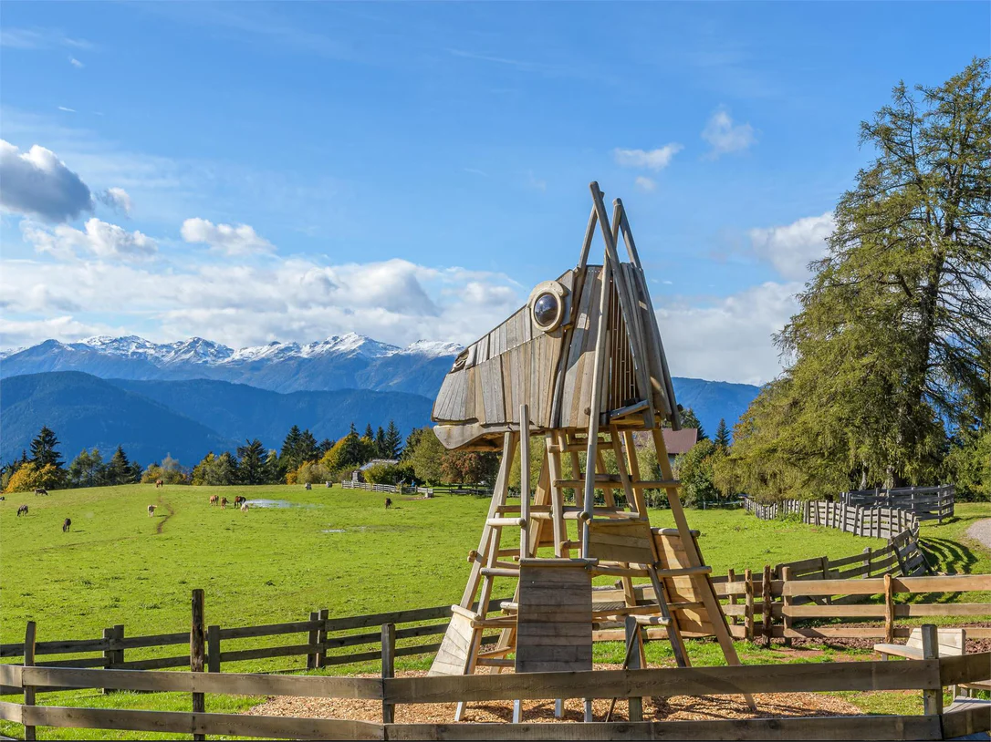 Adventure trail "Guggn" San Genesio-Tschaufen