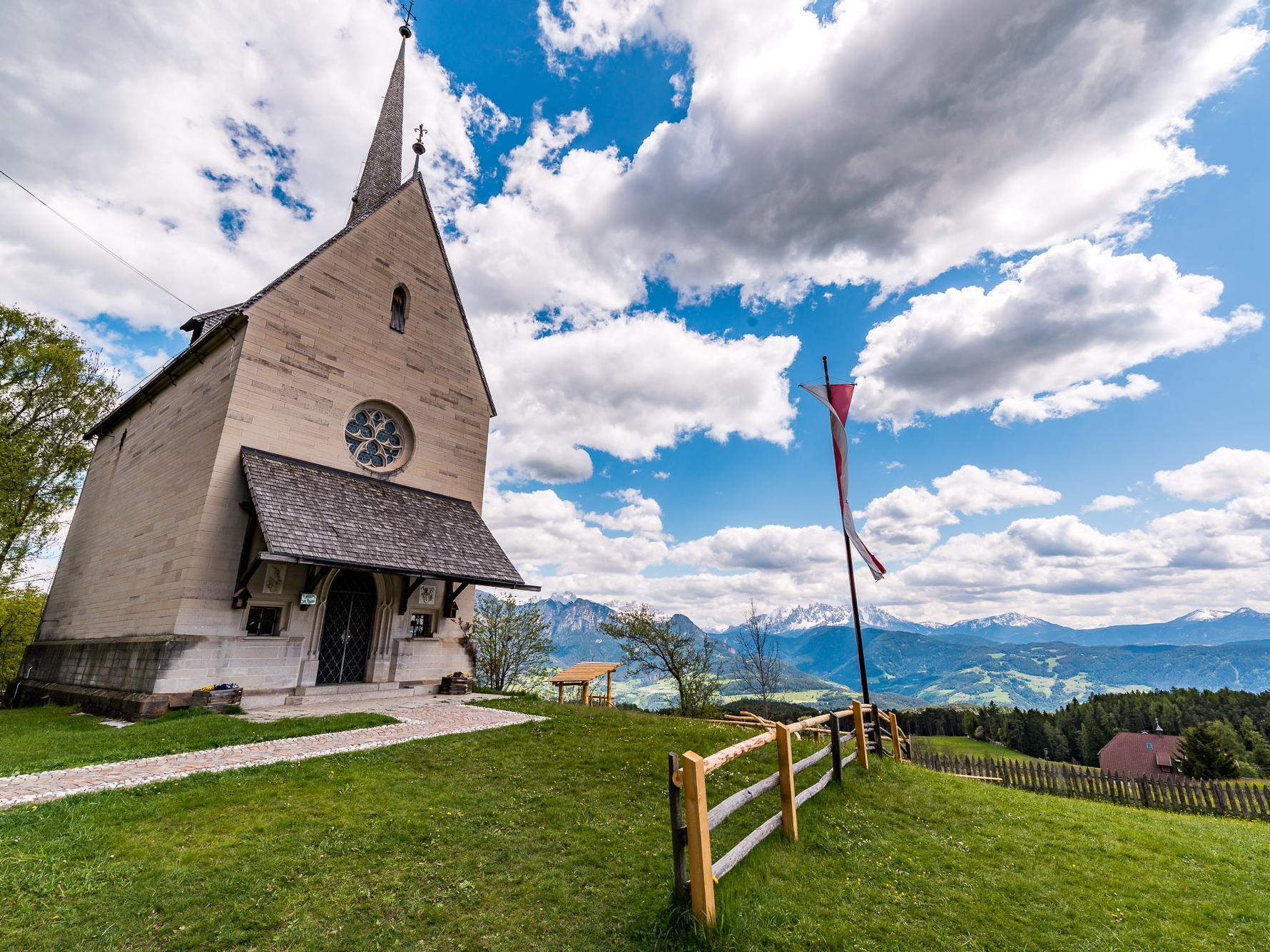 Holy Cross Church in Kematen Ritten/Renon 1 suedtirol.info