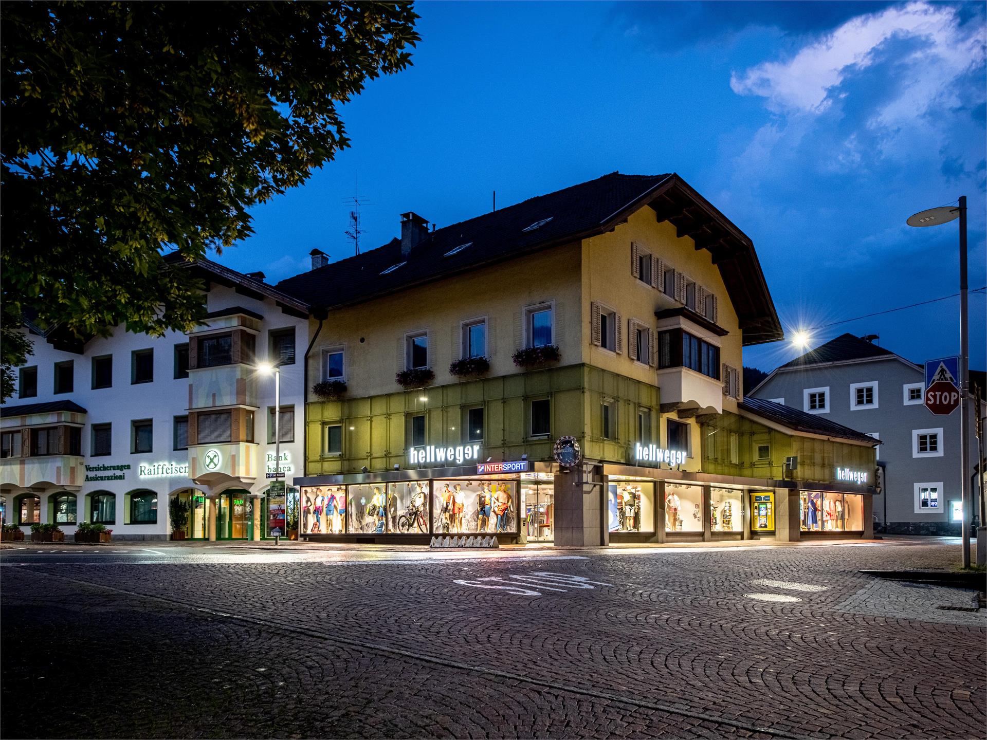 Hellweger Intersport Welsberg-Taisten 1 suedtirol.info