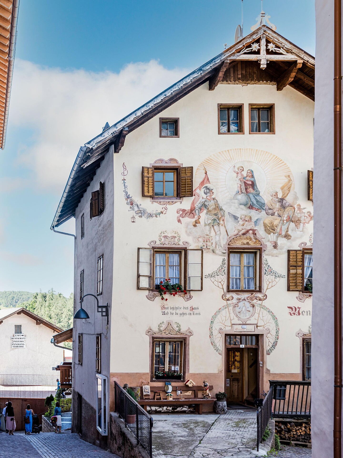 Intagliatore Kostner Castelrotto 1 suedtirol.info