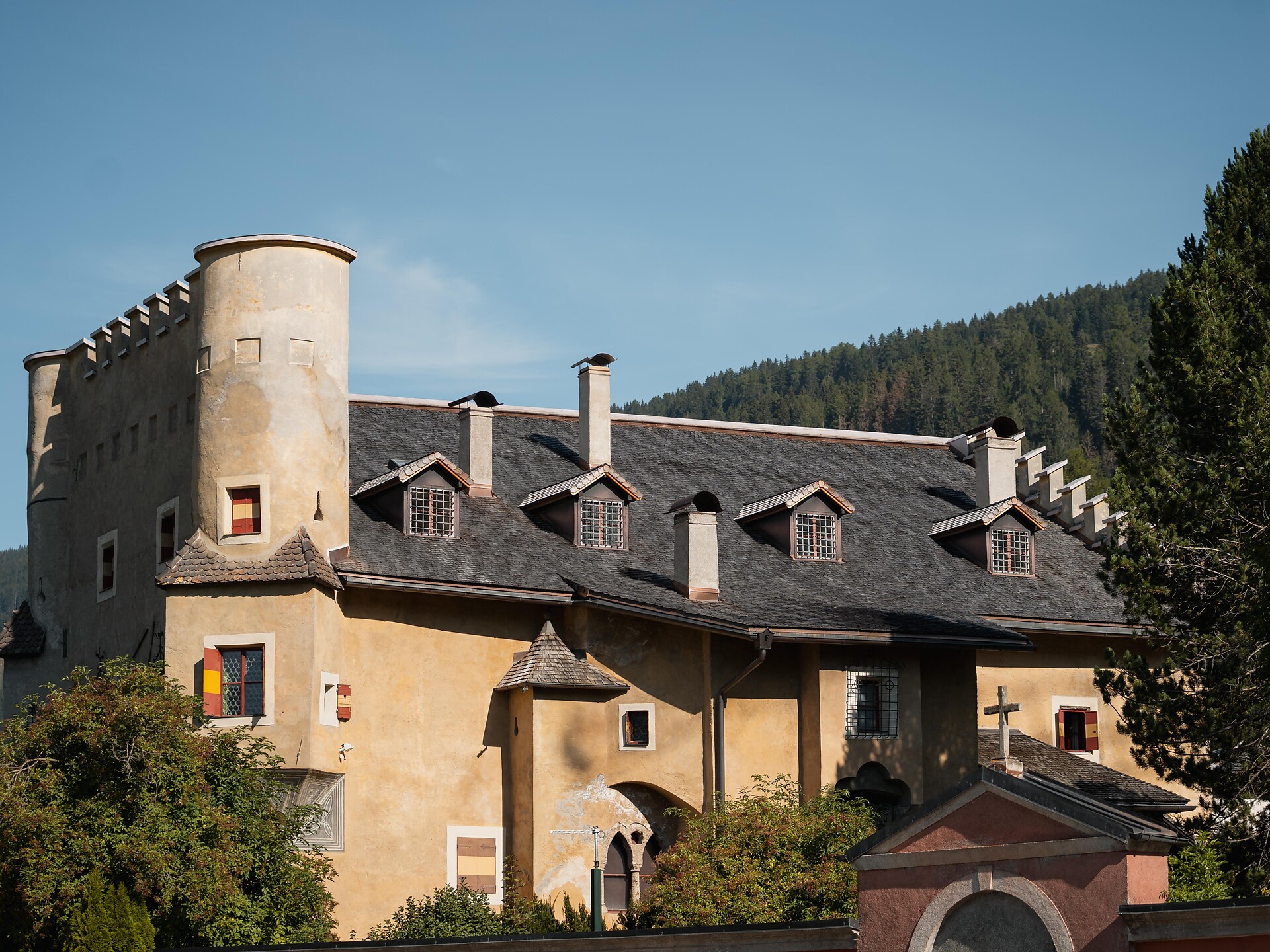 Herbstenburg - Dolomitenregion 3 Zinnen - #1 - suedtirol.info