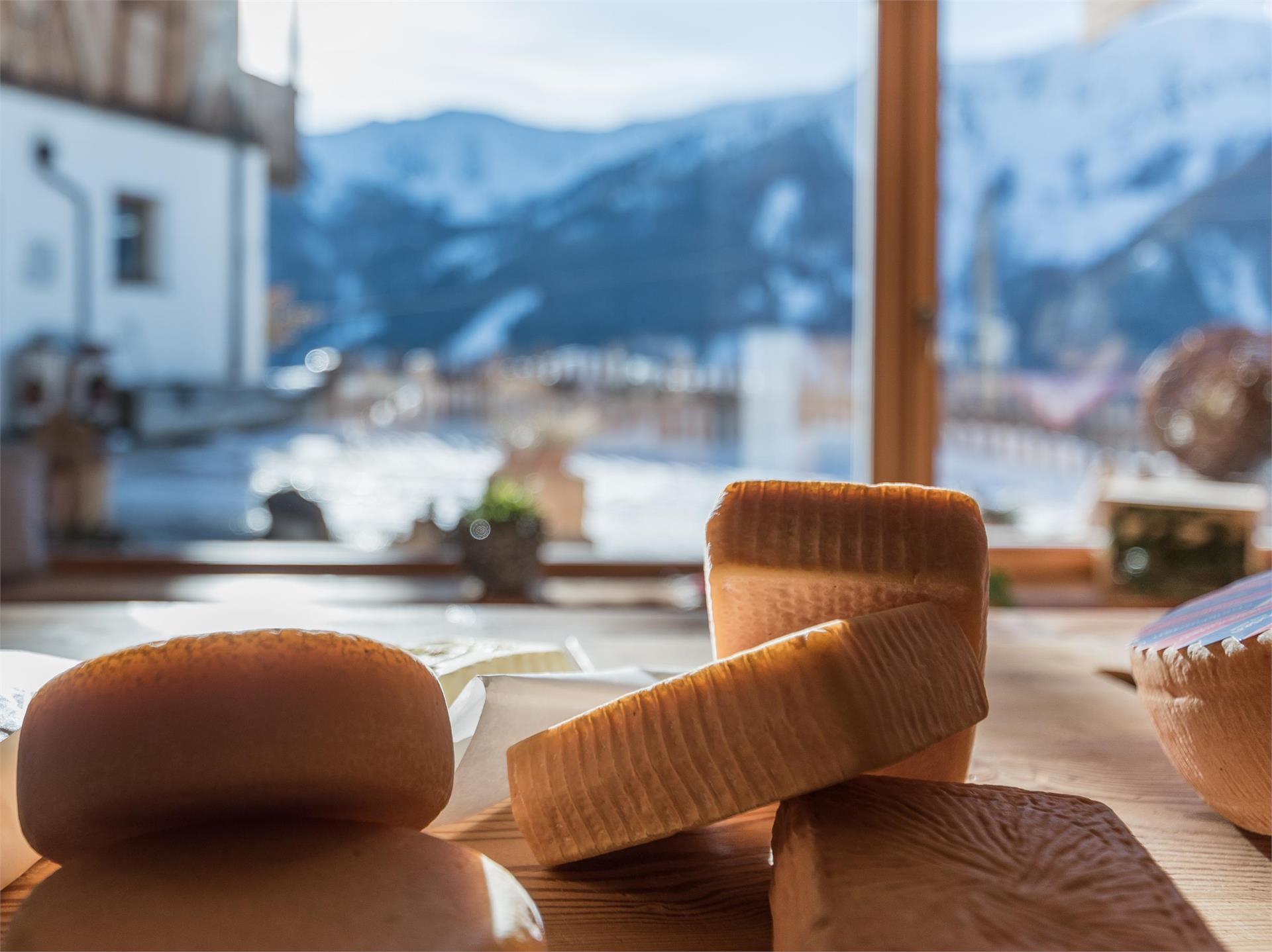 Hochgruberhof cheese dairy Mühlwald/Selva dei Molini 4 suedtirol.info