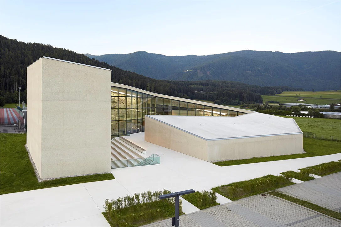 Heliks - Indoor Climbing Centre Bruneck/Brunico