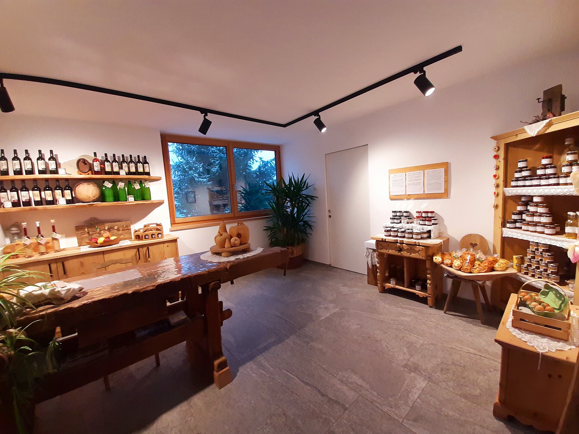 Farm store Pröfinghof