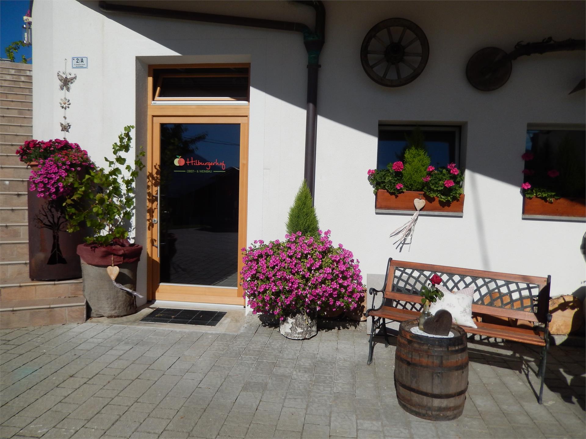 Hilburgerhof - bottega contadina Scena 2 suedtirol.info