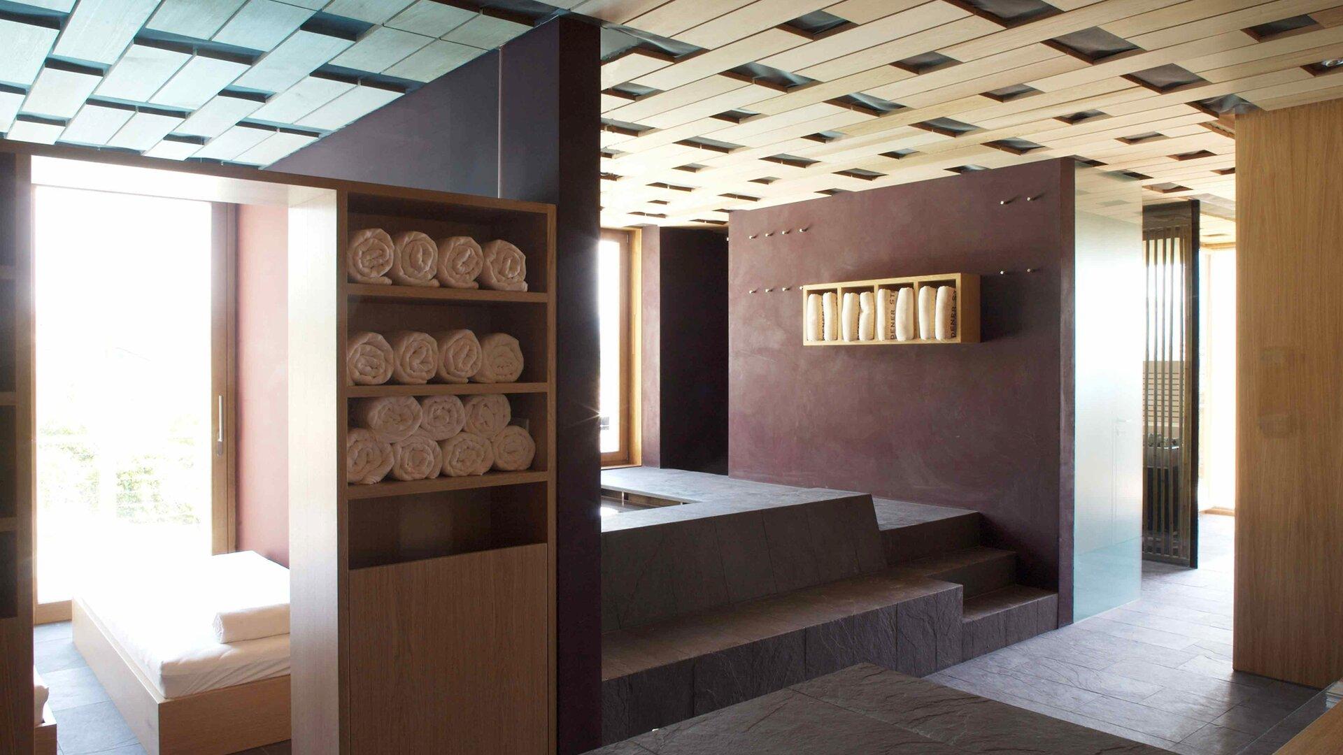 Hotel Goldener Stern Kaltern an der Weinstraße 4 suedtirol.info
