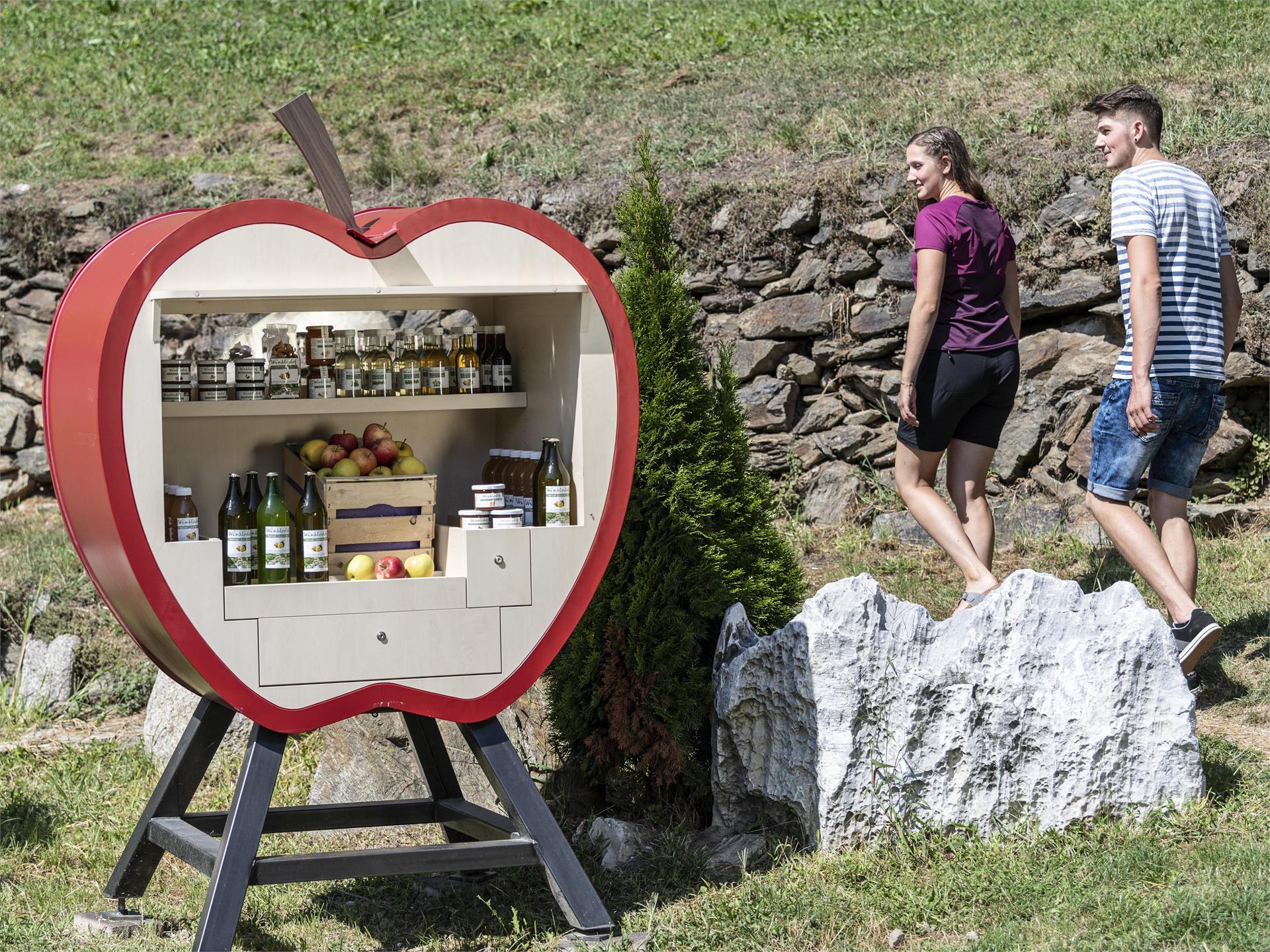 Farm store Winklerhof Partschins/Parcines 3 suedtirol.info
