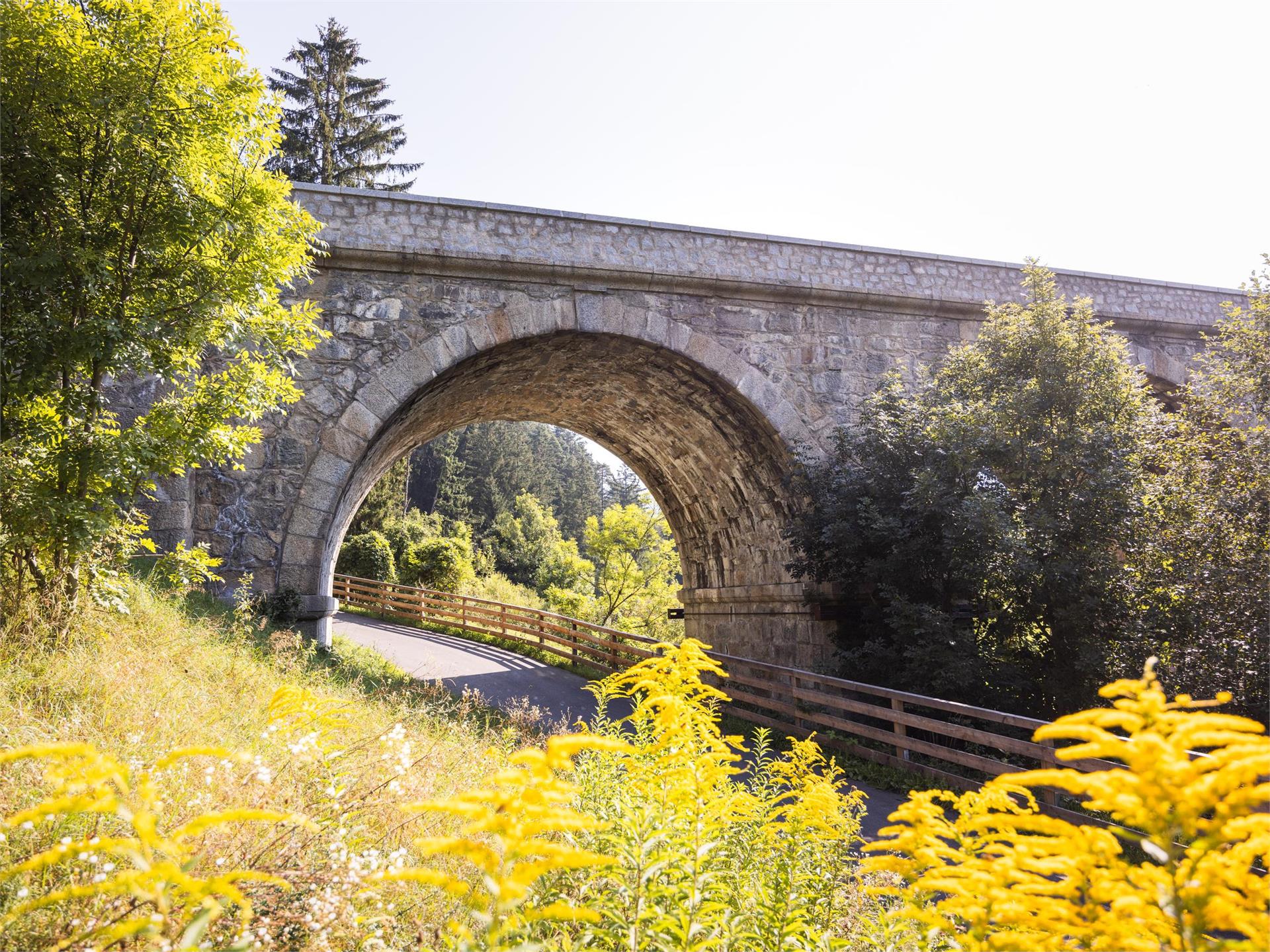 History Bridge of Rasen Rasen-Antholz/Rasun Anterselva 2 suedtirol.info