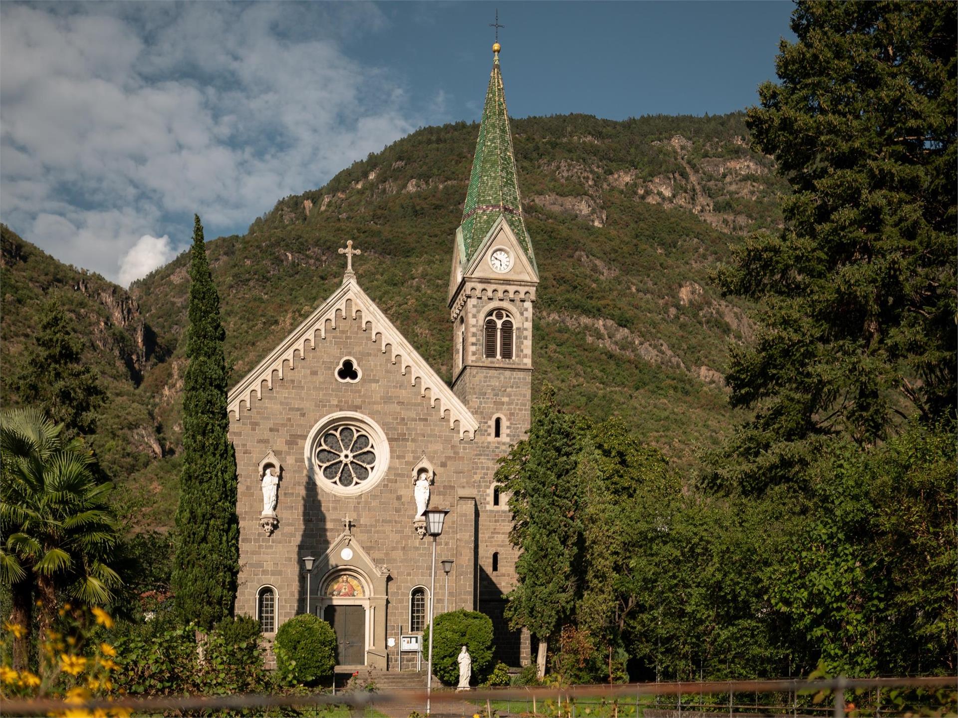 Herz Jesu Church in Gargazon/Gargazzone Gargazon/Gargazzone 2 suedtirol.info