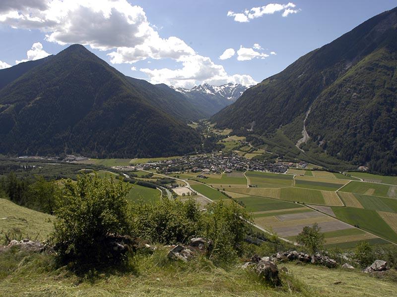 Children's playground - Beikircher-Allee Road Sand in Taufers/Campo Tures 1 suedtirol.info