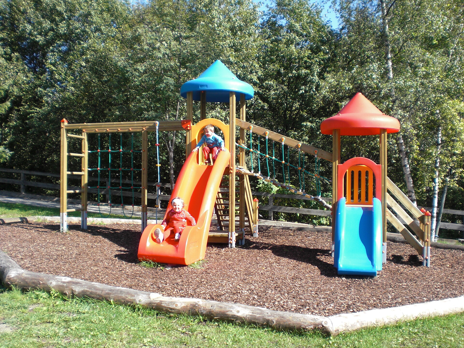 Parco giochi Center Iman