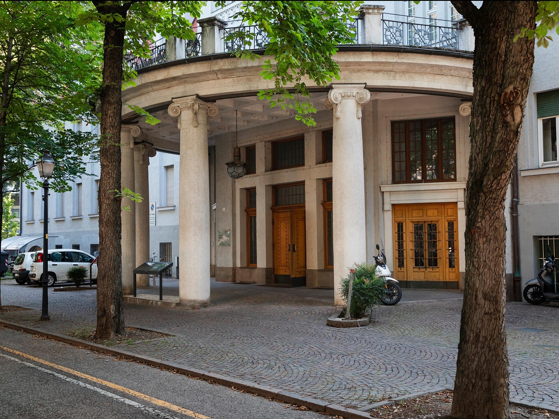 Kurmittelhaus Meran Meran 2 suedtirol.info