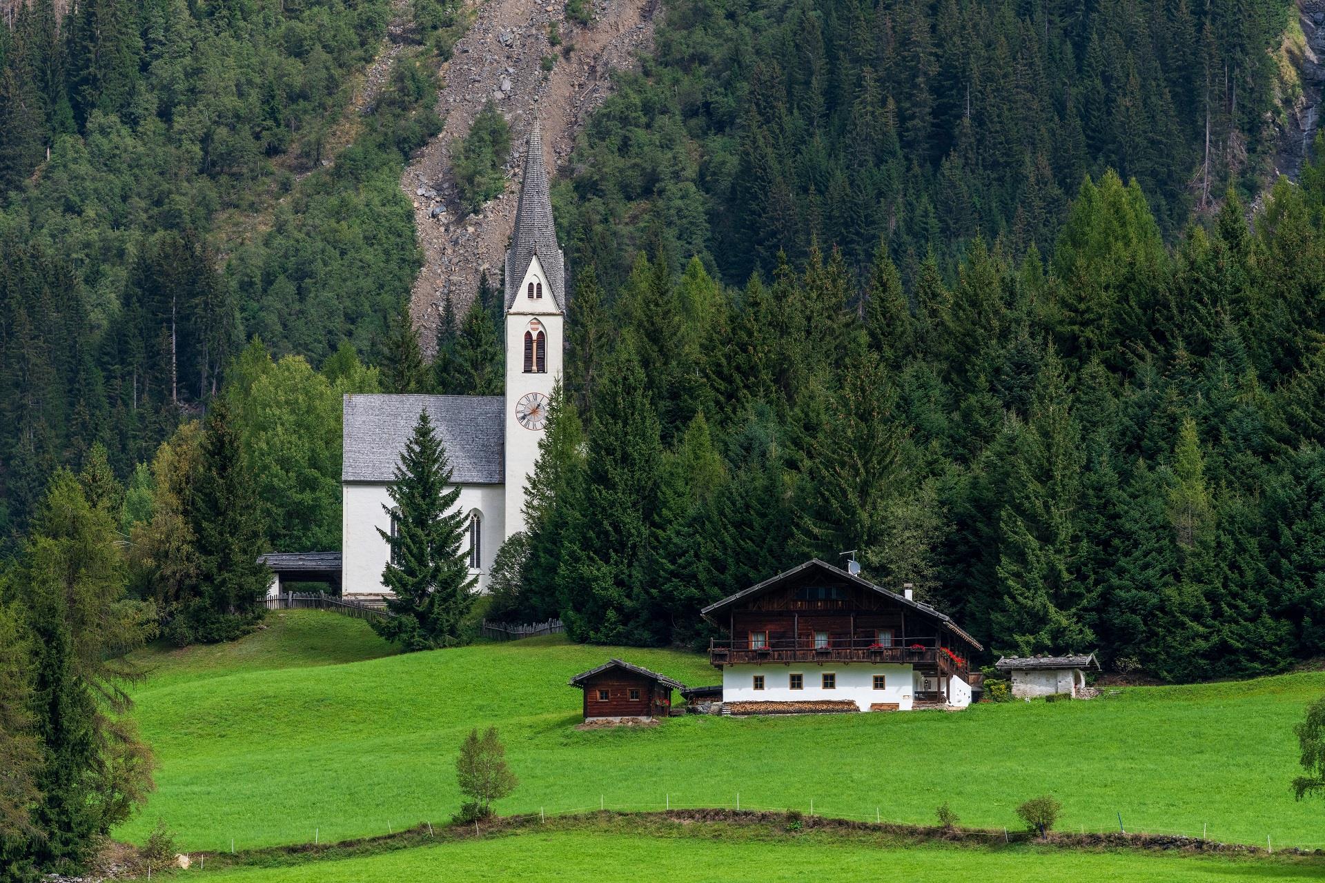 St. Magdalena chapel Ratschings/Racines 1 suedtirol.info