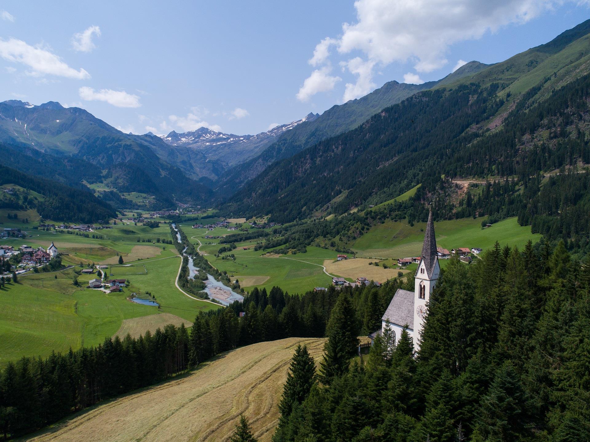 St. Magdalena chapel Ratschings/Racines 3 suedtirol.info