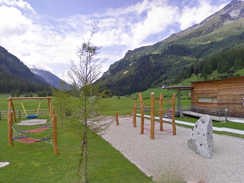 Kinderspielplatz - Rein in Taufers Sand in Taufers 1 suedtirol.info