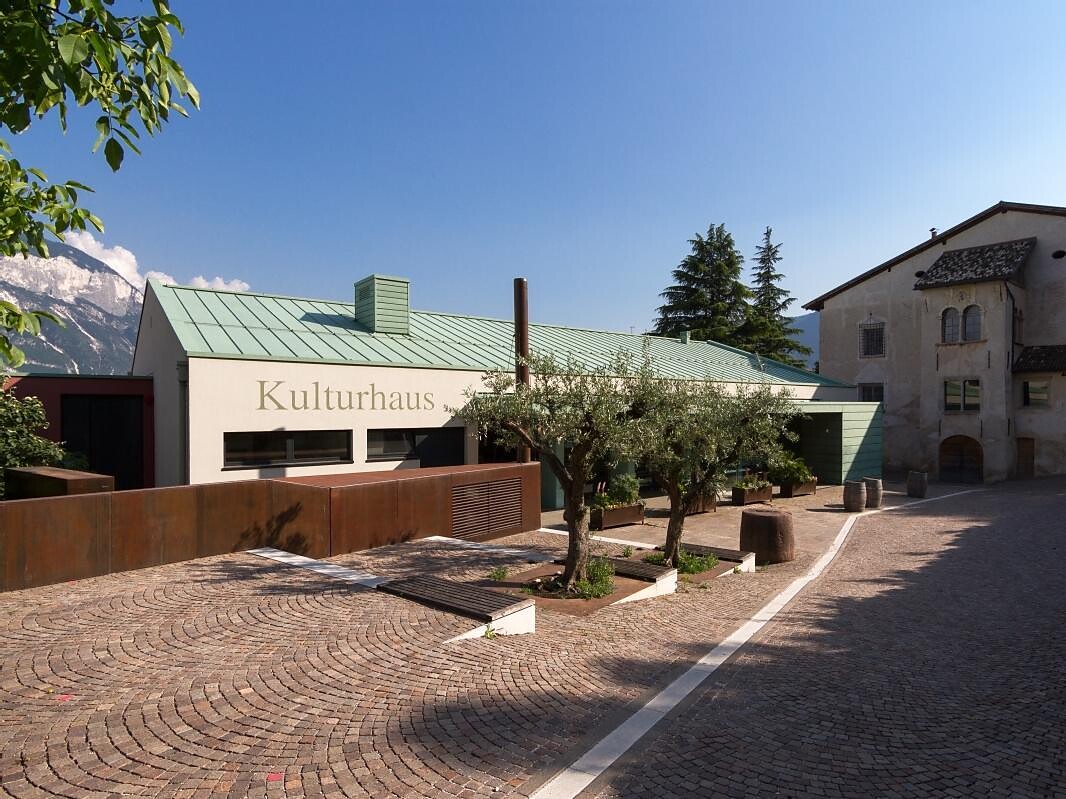 Cortaccia Hall Kurtatsch an der Weinstraße/Cortaccia sulla Strada del Vino 1 suedtirol.info
