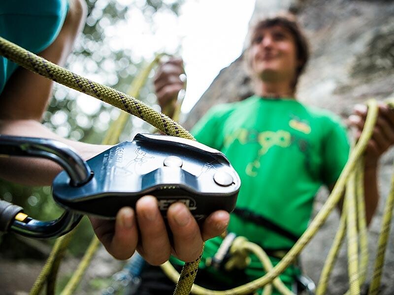 Kletterwand Kofler zwischen den Wänden Sand in Taufers 1 suedtirol.info