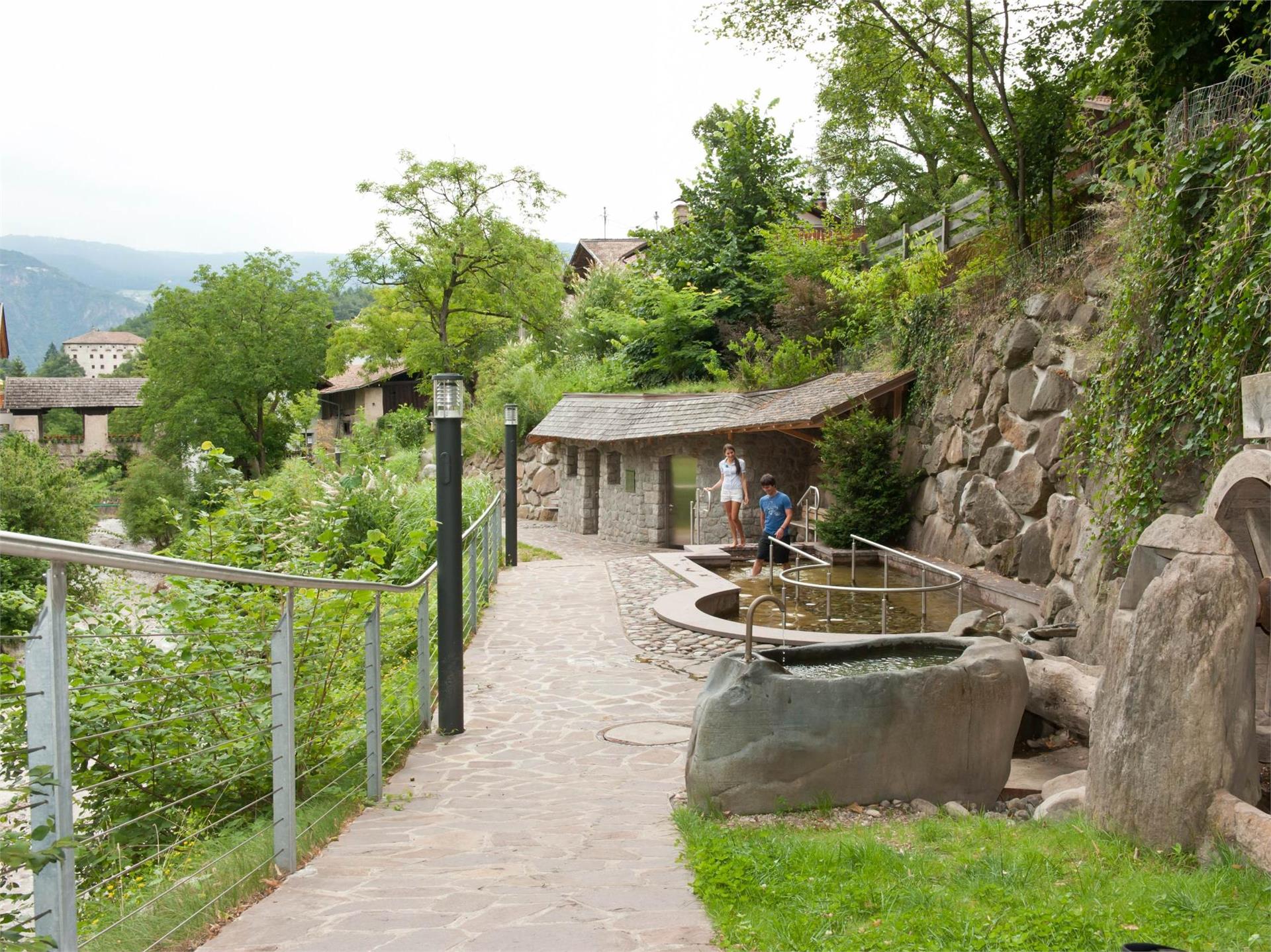 Impianto Kneipp a Prissiano Tesimo 1 suedtirol.info