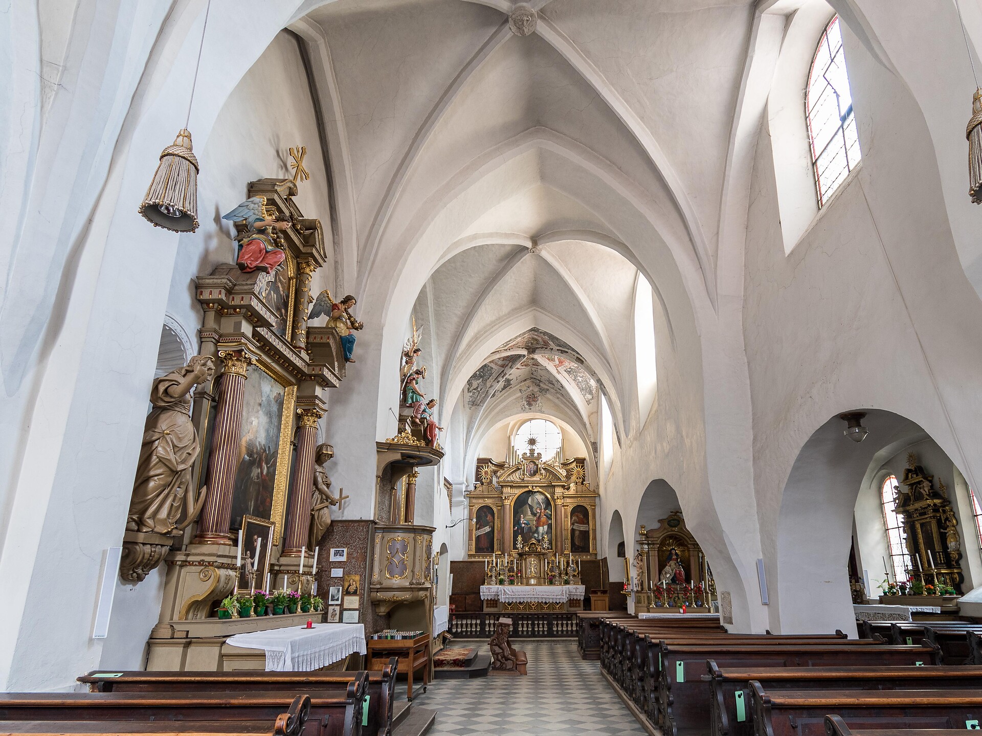 La Chiesa della Madonna nel chiostro