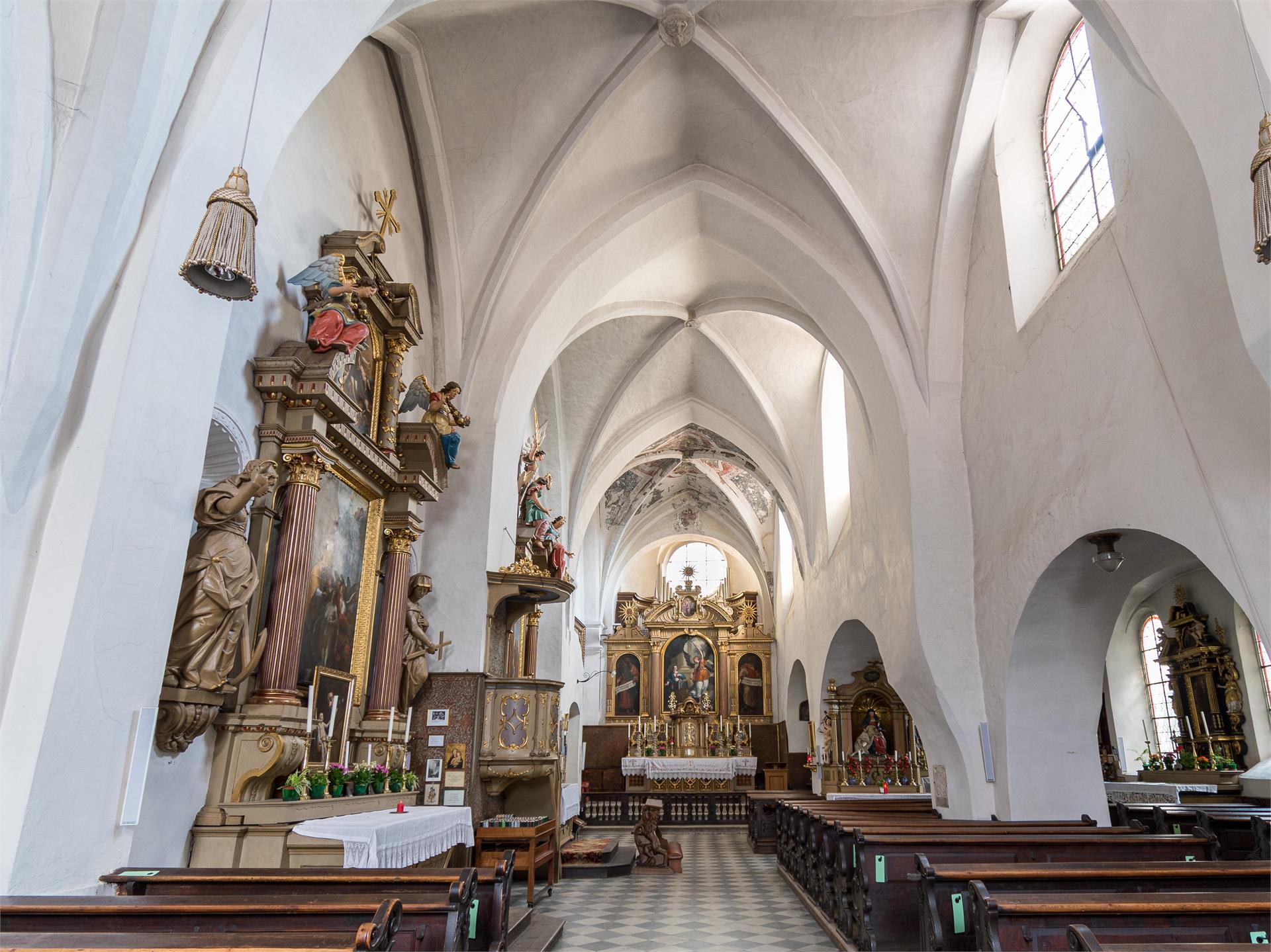 Kirche Unsere Liebe Frau im Kreuzgang Brixen 3 suedtirol.info