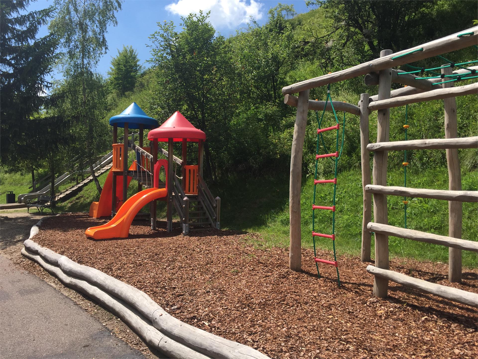 Kinderspielplatz Zentrum - Grödner Bahnweg St.Christina in Gröden 1 suedtirol.info