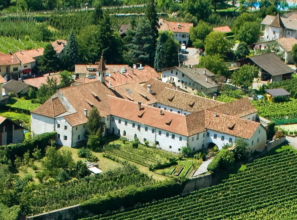 Convento di Maria Steinach Lagundo 3 suedtirol.info
