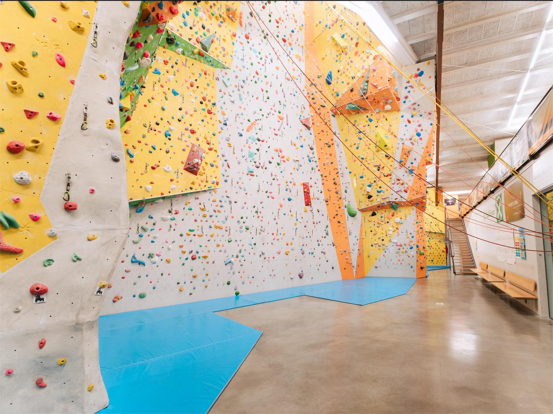 Kletterhalle in St. Leonhard St.Leonhard in Passeier 3 suedtirol.info